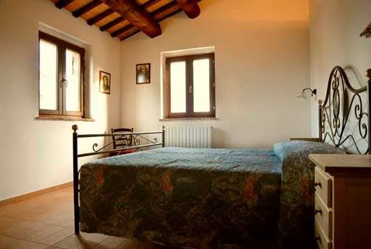 Agriturismo Terre Vineate restaurant in Montalto delle Marche