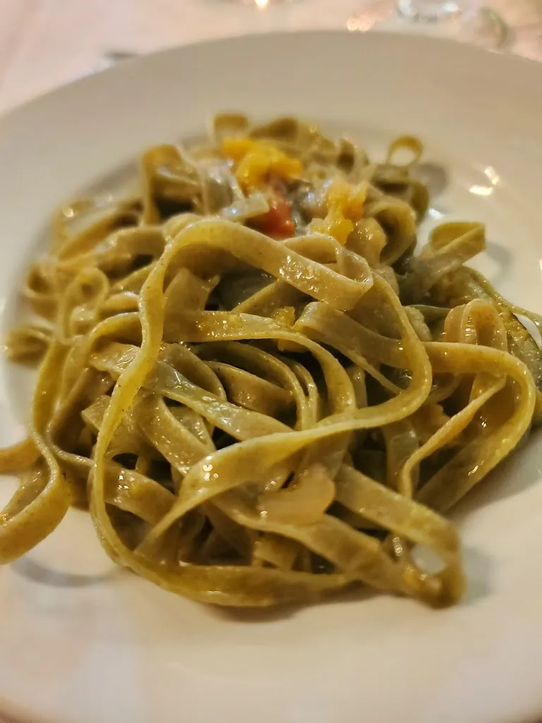 K Tara Griffin_Dei Priori_Monte San Martino_review