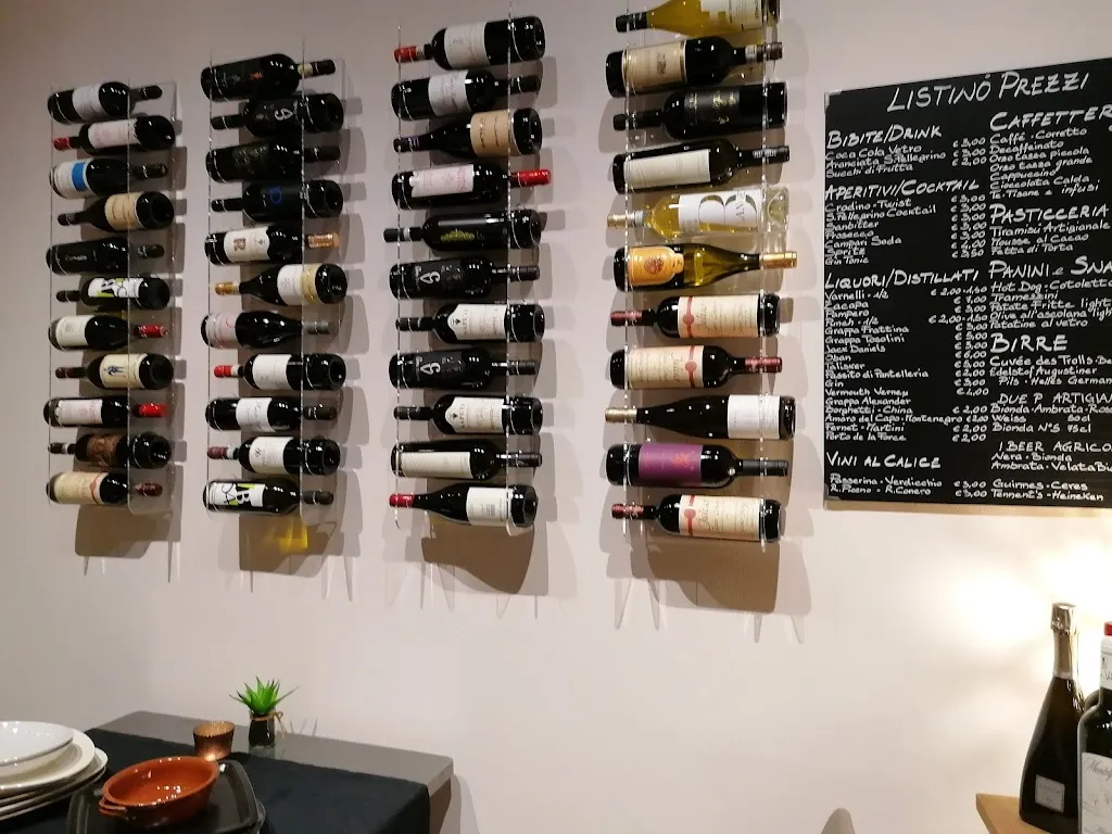 Silvia Concetti_Le Segrete di Palazzo Urbani_Monte San Martino_review