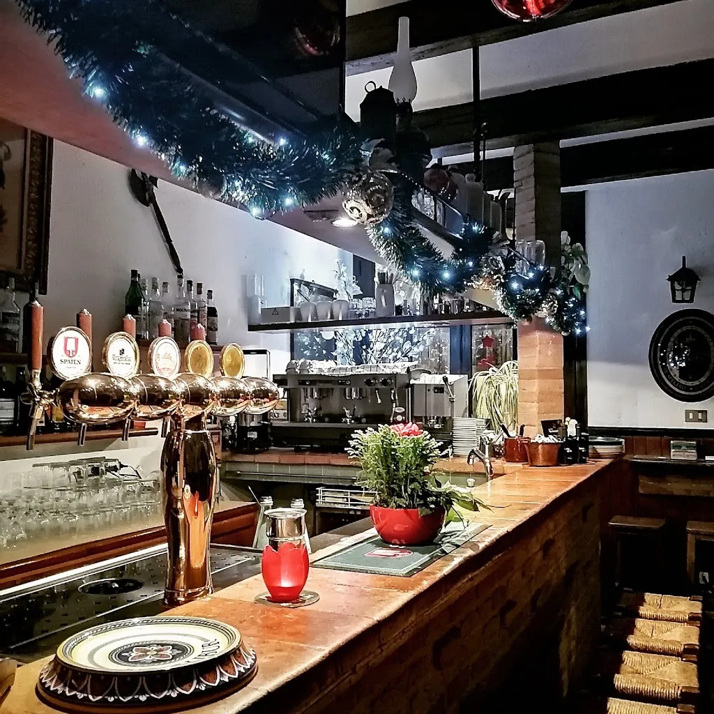 Excalibur Pub Pizzeria_Monte San Vito_slider_image_3