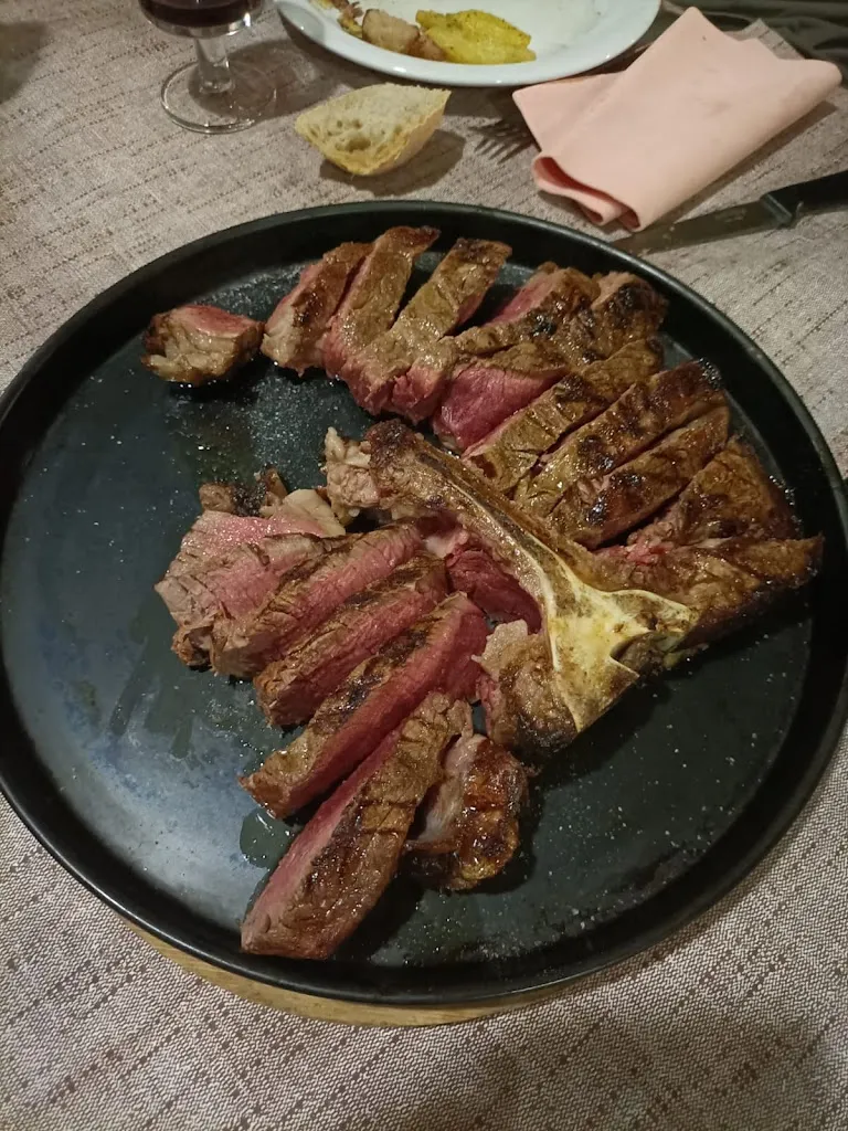 trattoria Cochito_Monte San Pietrangeli_slider_image_2