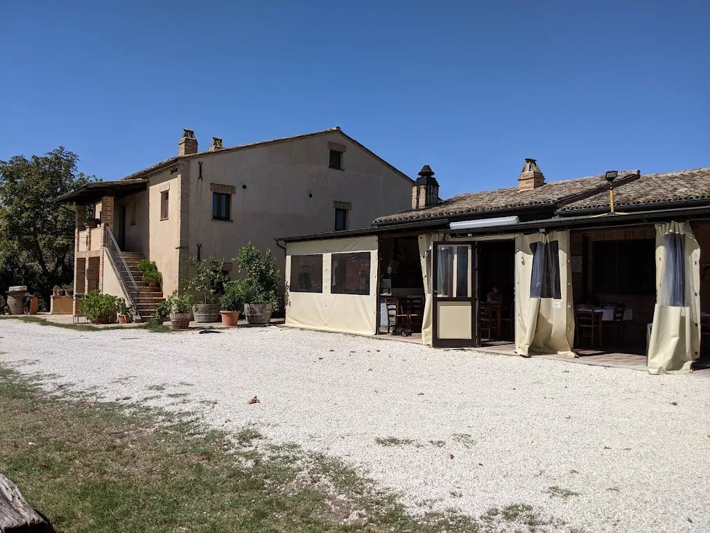 Kamini Patel_Agriturismo Oasi Belvedere_Monte San Pietrangeli_review