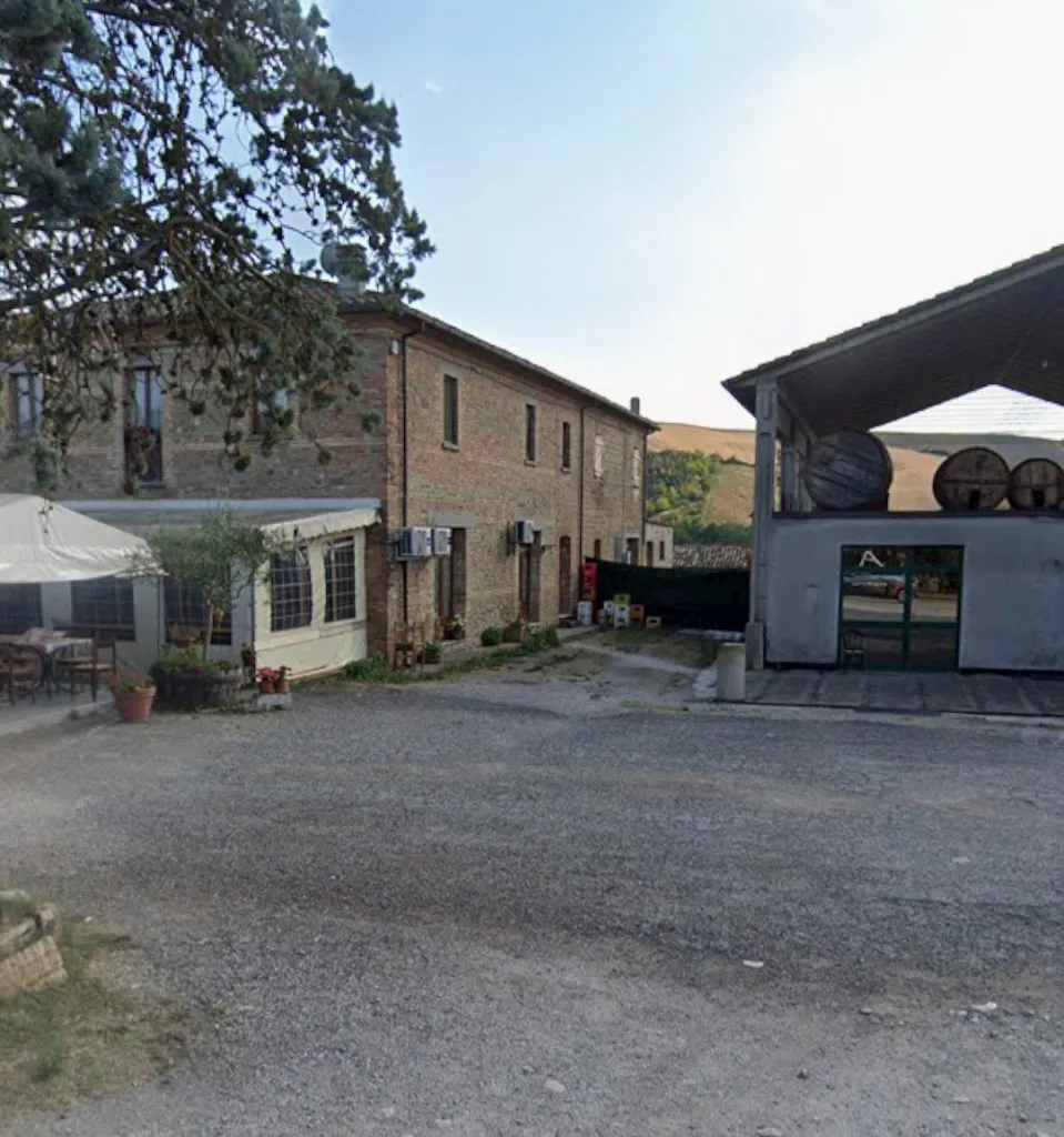 Gan Epu_Agriturismo La Vecchia Cantina Casinina_Montecalvo in Foglia_review