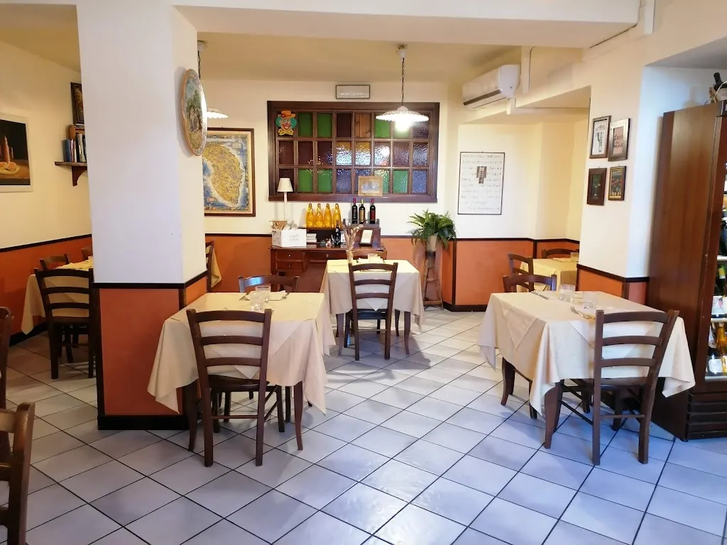 Trattoria Nicolì restaurant in Monte San Giusto