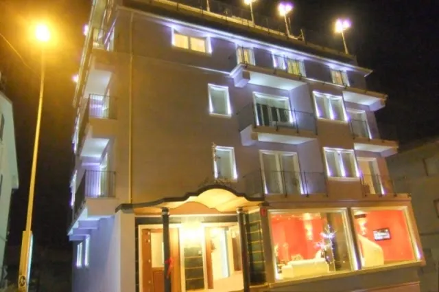 Hotel La Rosa Dei Venti restaurant in Monte San Giusto