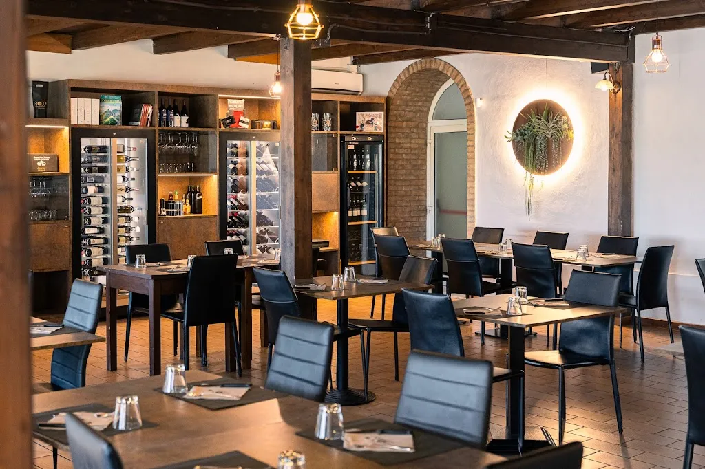 Roxy Braceria Pizzeria restaurant in Monte San Giusto