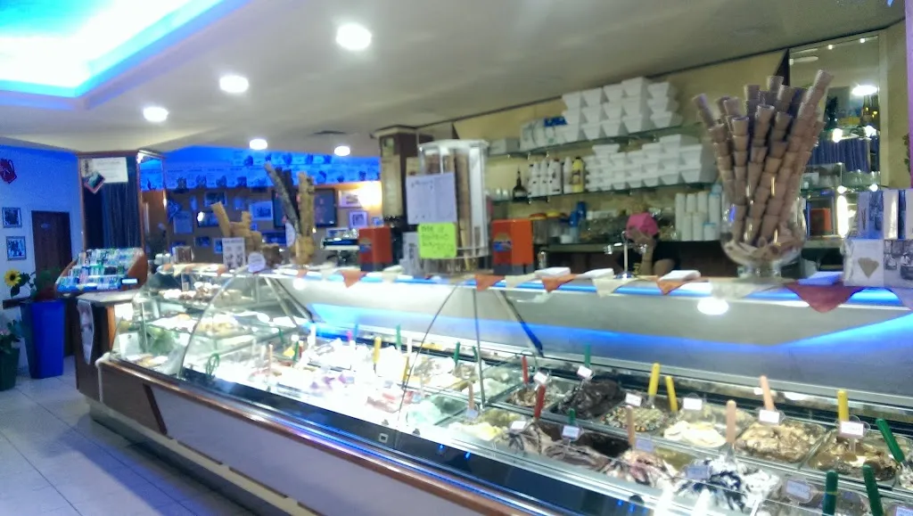 Marinucci Il Gelato restaurant in Monte San Giusto