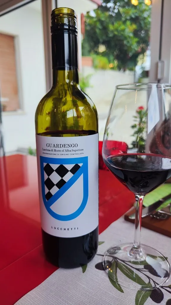 Richard Kozak_Società Agricola Fenucci Raffaele Ristorante Agricolo_Montecarotto_review