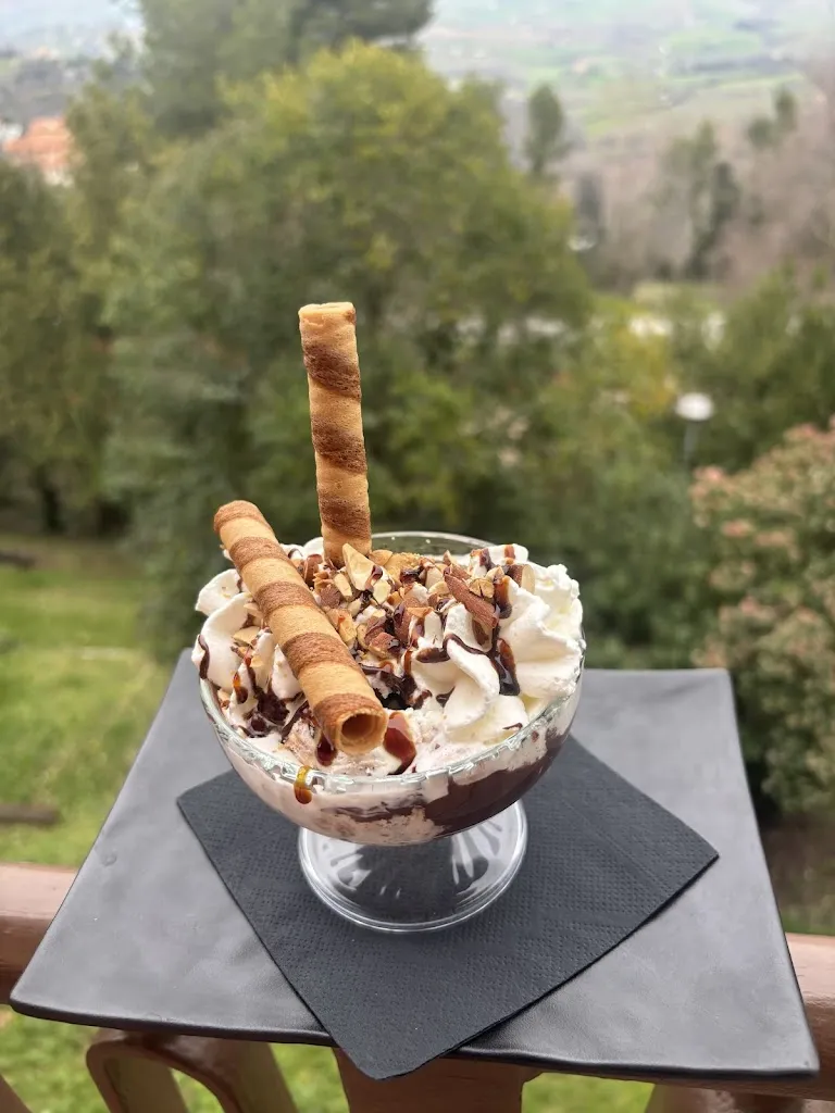 Chalet Della Terrazza da Lori Meri_Montecarotto_slider_image_2