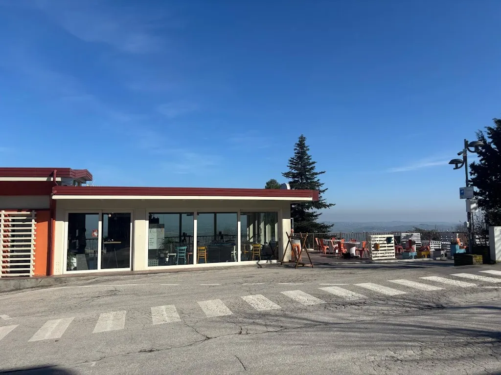 Chalet Della Terrazza da Lori Meri_Montecarotto_slider_image_3