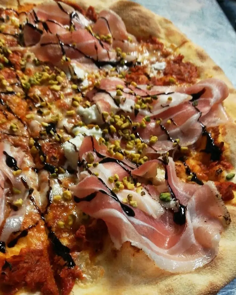 La pizzeria del Viale_Montecarotto_slider_image_3