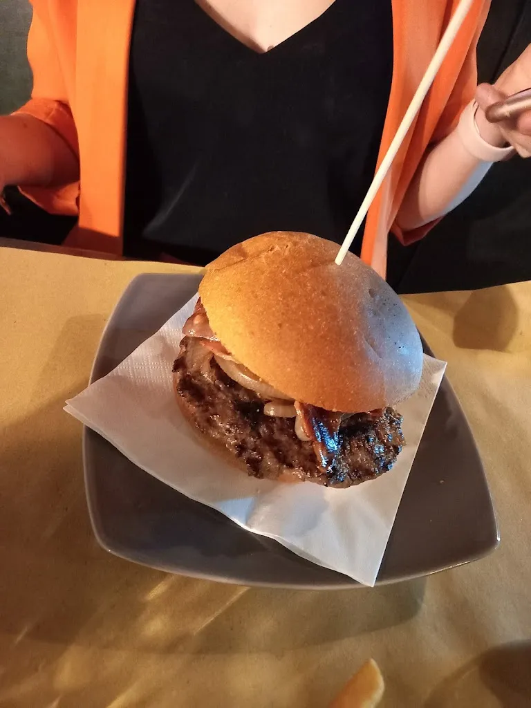 Laura Ciriaci_SIR MAC LEAN OF VITALI VALENTINA_Montecassiano_review