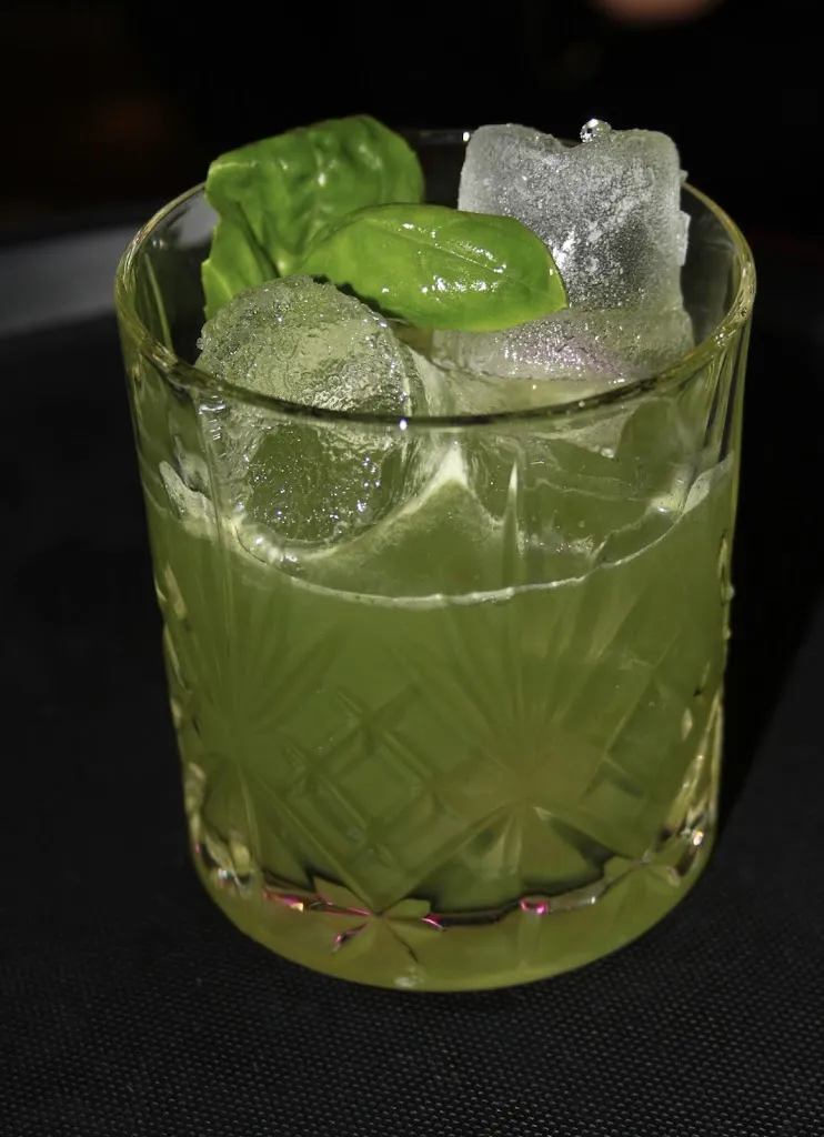 Underhouse_Montecassiano_slider_image_2