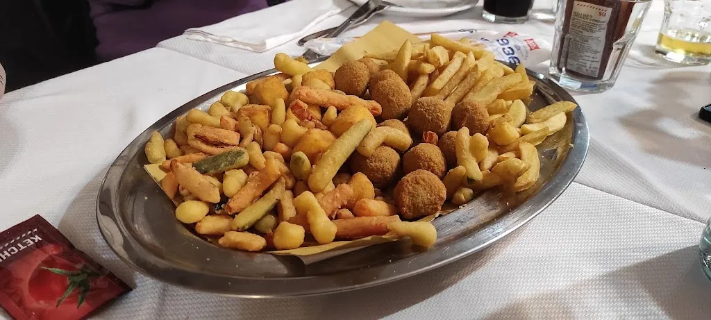 Manolo Leoperdi_Ristorante Pizzeria Nuovo Liola'_Montecassiano_review