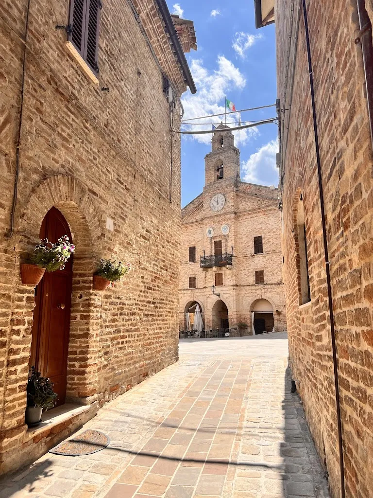 Emily Gordts_DOM Craft Bar_Montedinove_recensione