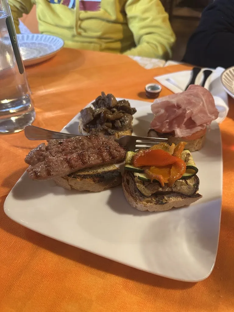 Ilaria Ferranti_La Fascina Di Pieragostini Marco_Monte Urano_review