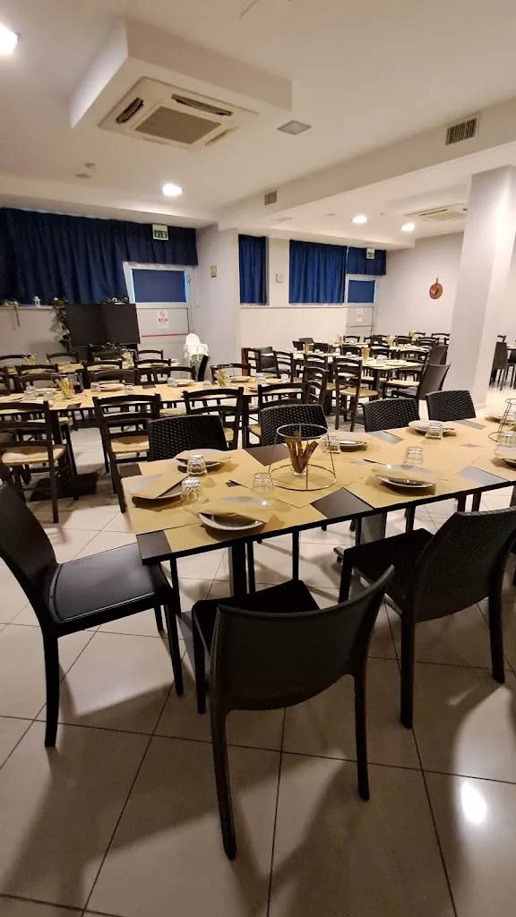 La Briosa - pizza & coffee restaurant in Monte Urano