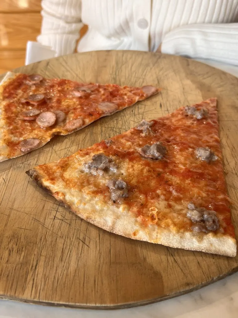 Pizzeria Lusy_Monte Urano_slider_image_1