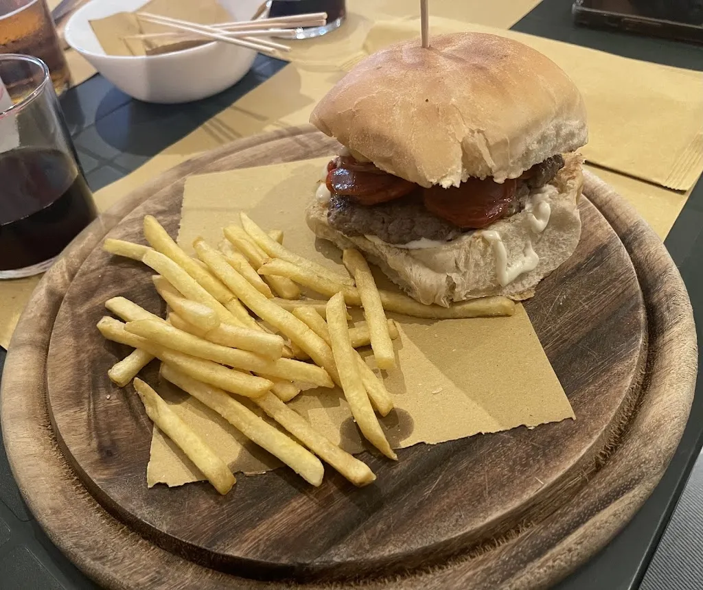 Antonio Meola_Giardini Da Bora_Montefano_review