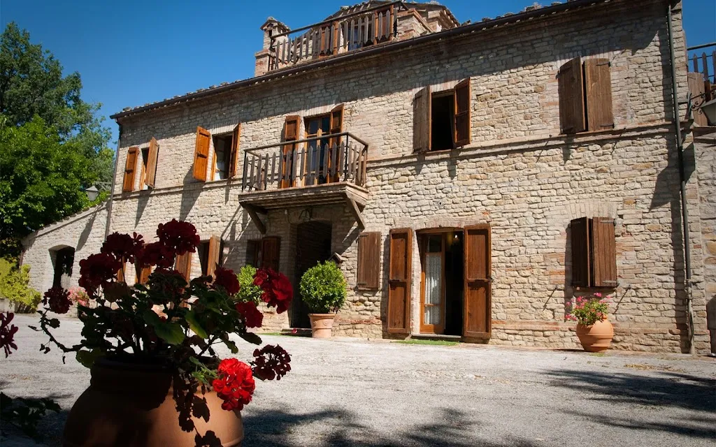 Country House La Rupe restaurant in Montefalcone Appennino