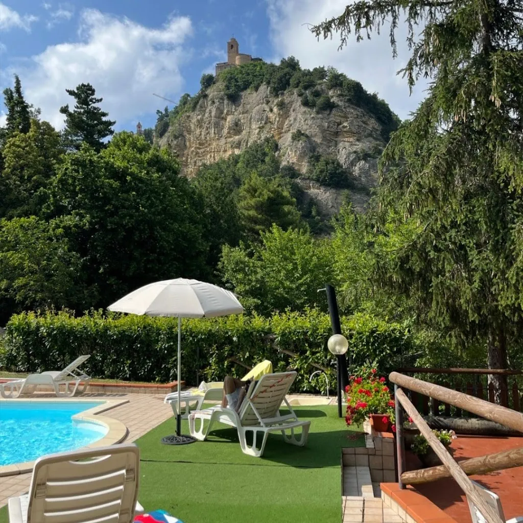 Country House La Rupe_Montefalcone Appennino_slider_image_3