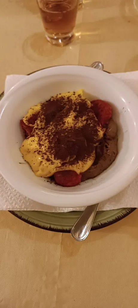 Gillian Hudson_Agriturismo biologico Villa Rosa_Montefelcino_review