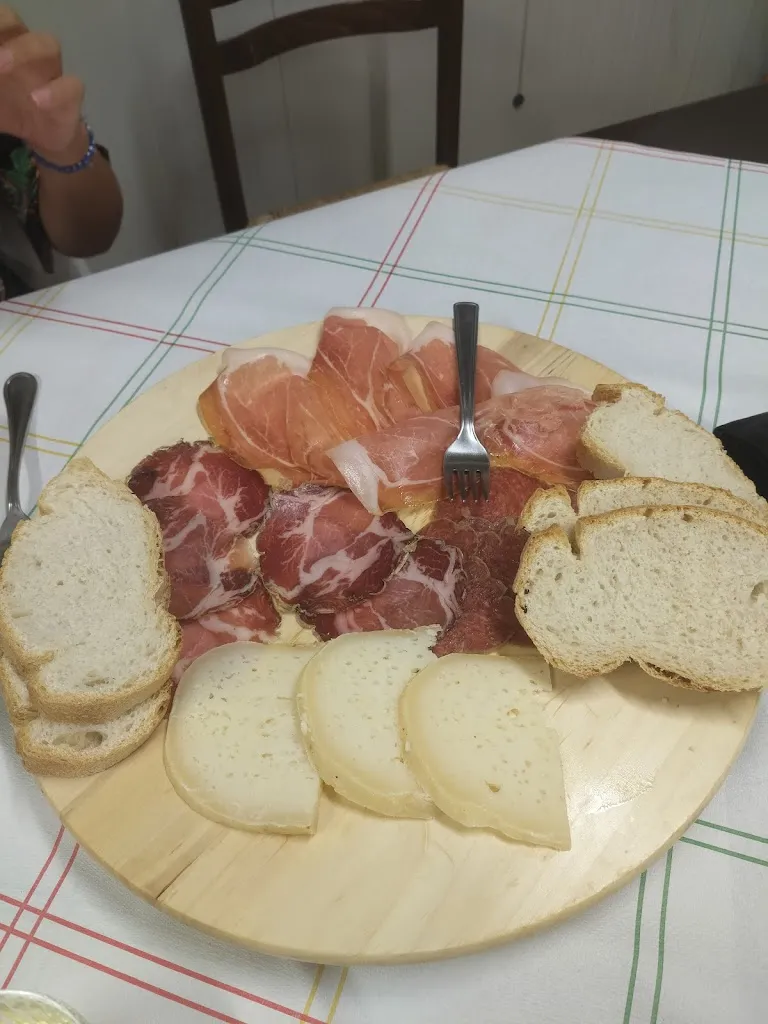 Davide Ravelli_Agriturismo Colle Verde Montefortino_Montefortino_review