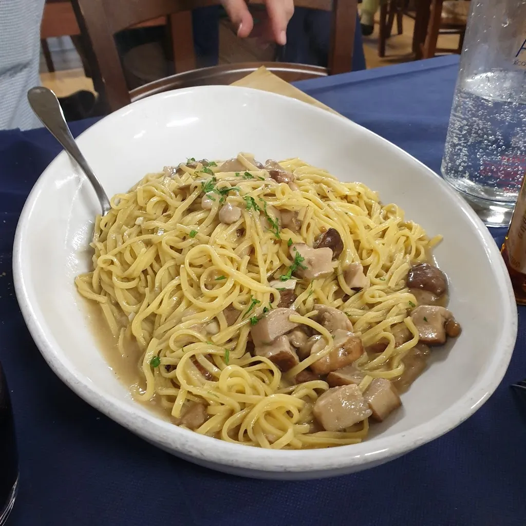 Fonte Della Valle_Montefortino_slider_image_2