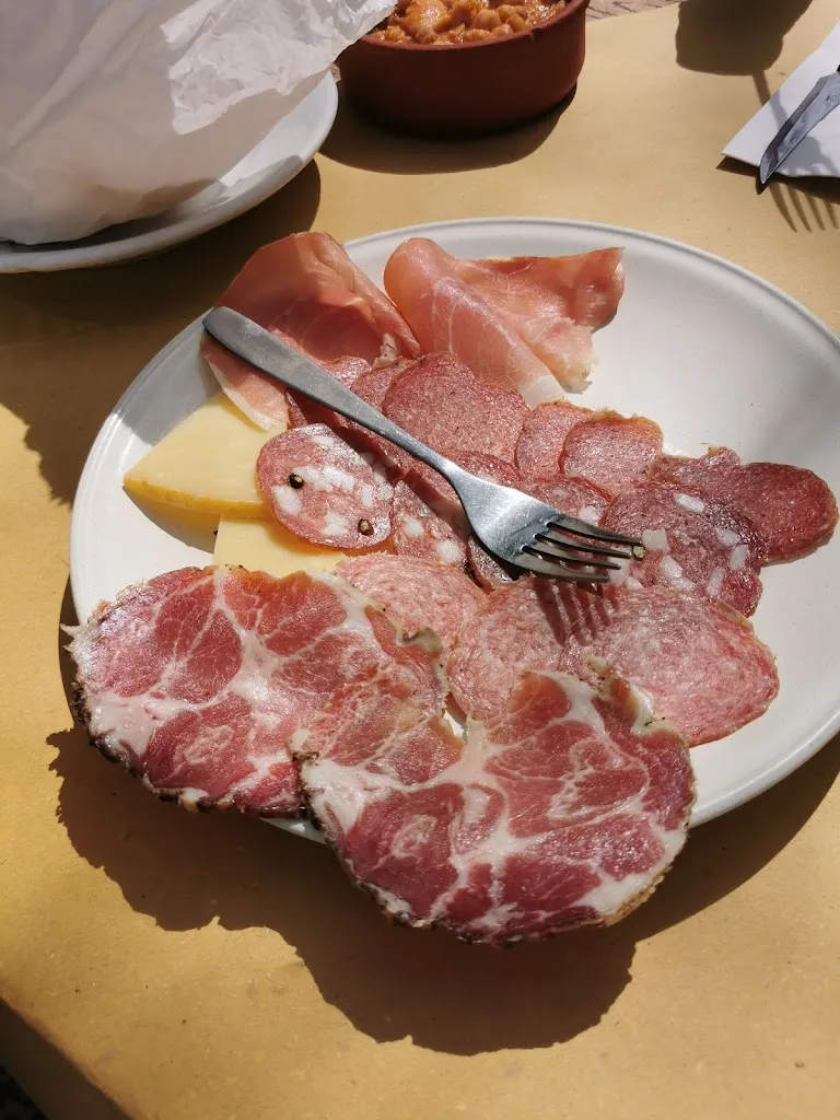 Adrian B_Il Chioschetto nel bosco_Montefortino_review