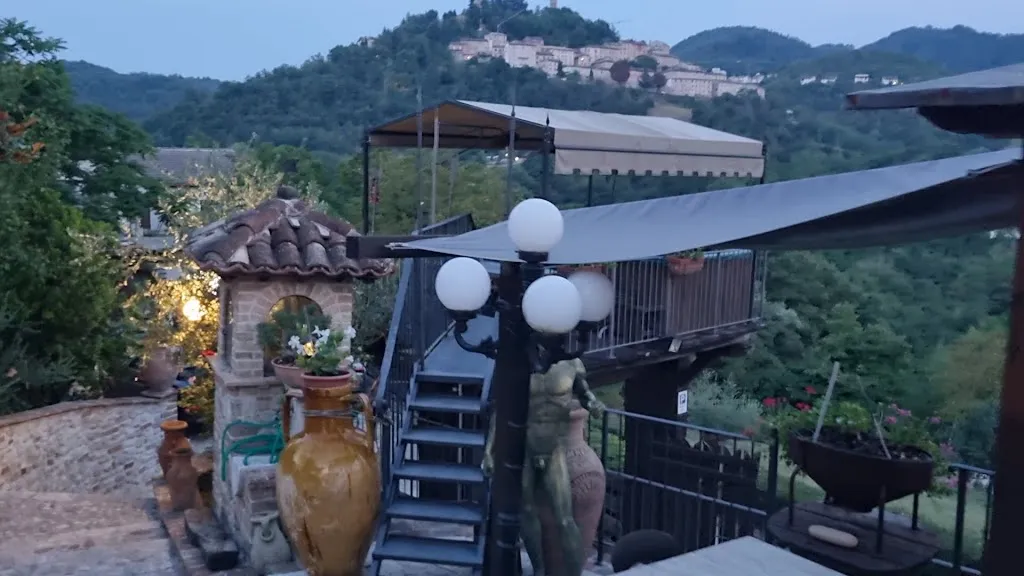 La Torre Sibilla Montefortino_Montefortino_slider_image_2