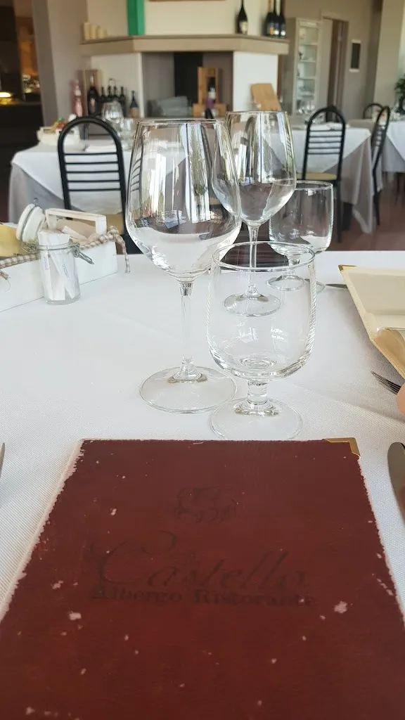 Sechaba Tsukudu_Hotel & Restaurant Del Castello_Montelabbate_review