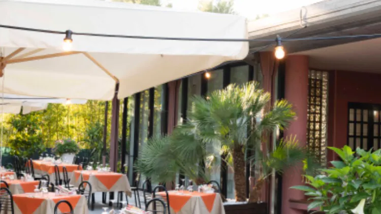 Hotel & Restaurant Del Castello restaurant in Montelabbate