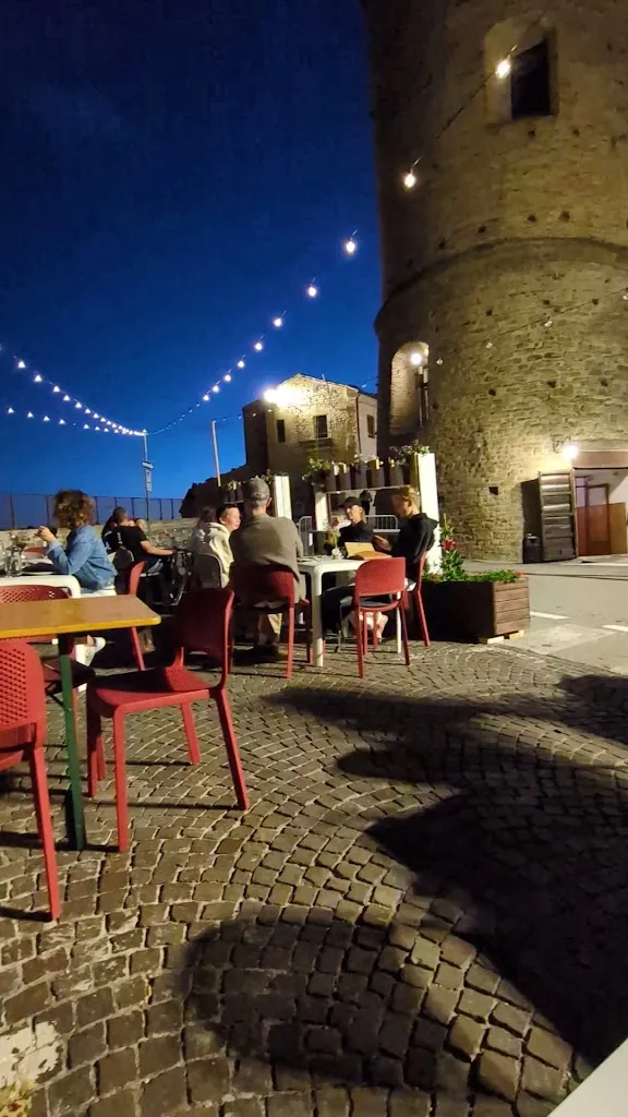 Diamoci del tu_Montelparo_slider_image_2