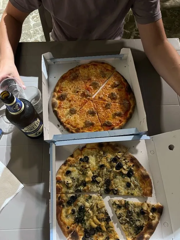 Pizzeria Capricci di Gola_Montelparo_slider_image_2