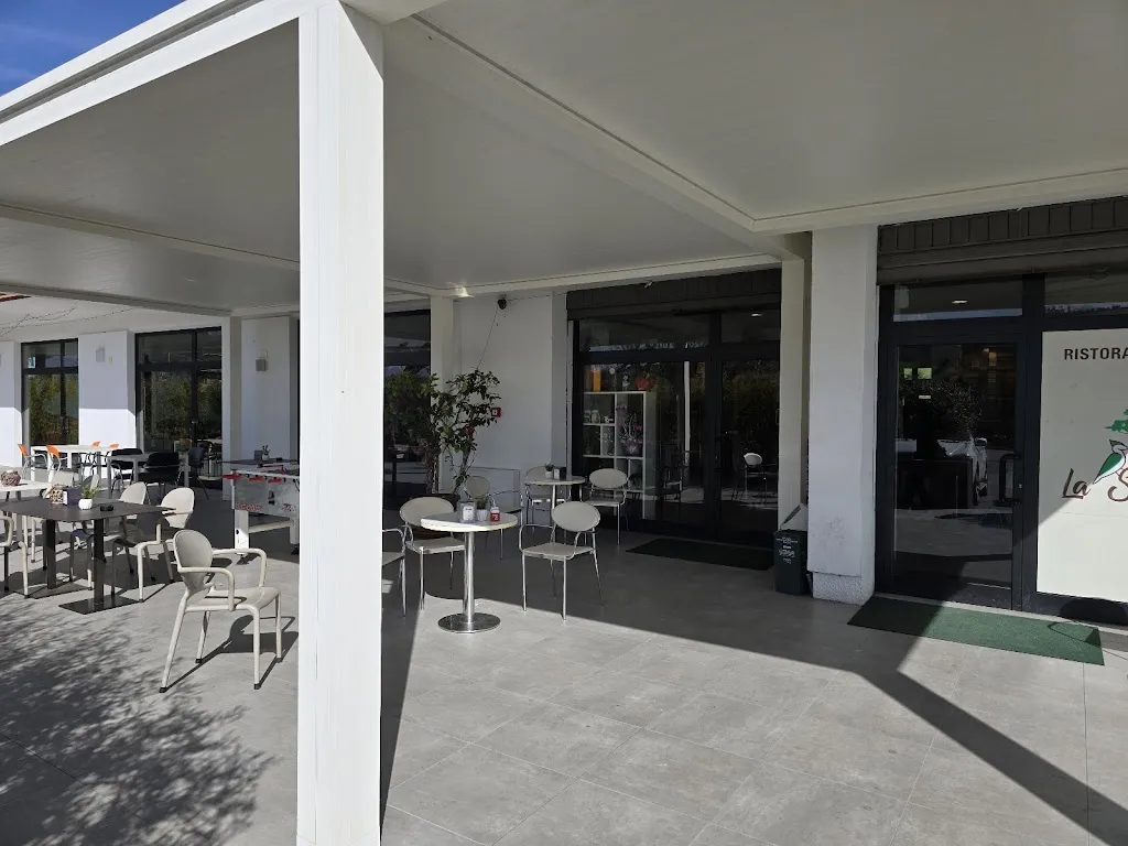 Fabio Farroni_Bar Ristorante Pizzeria La Scampagnata_Montegiorgio_review