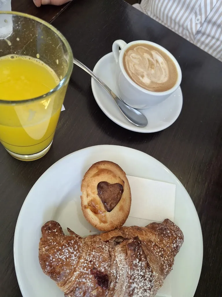 Maria Lucia Memmi_Le Parmente_Casarano_review