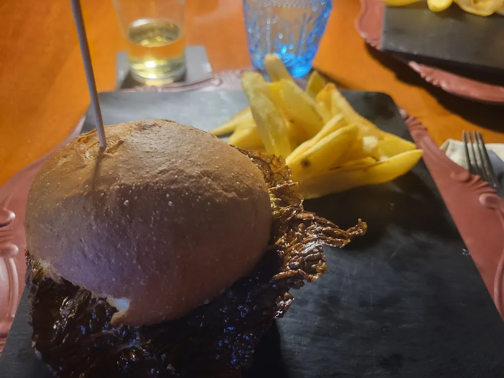 JNG daking_Robin Restaurant_Montegranaro_review