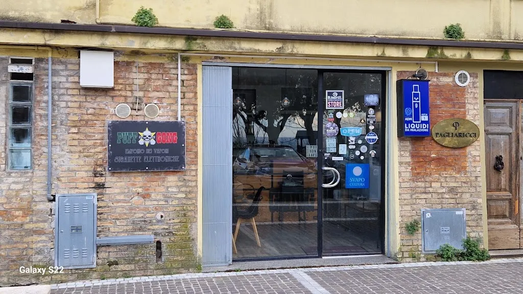 Puff Gong restaurant in Montegranaro