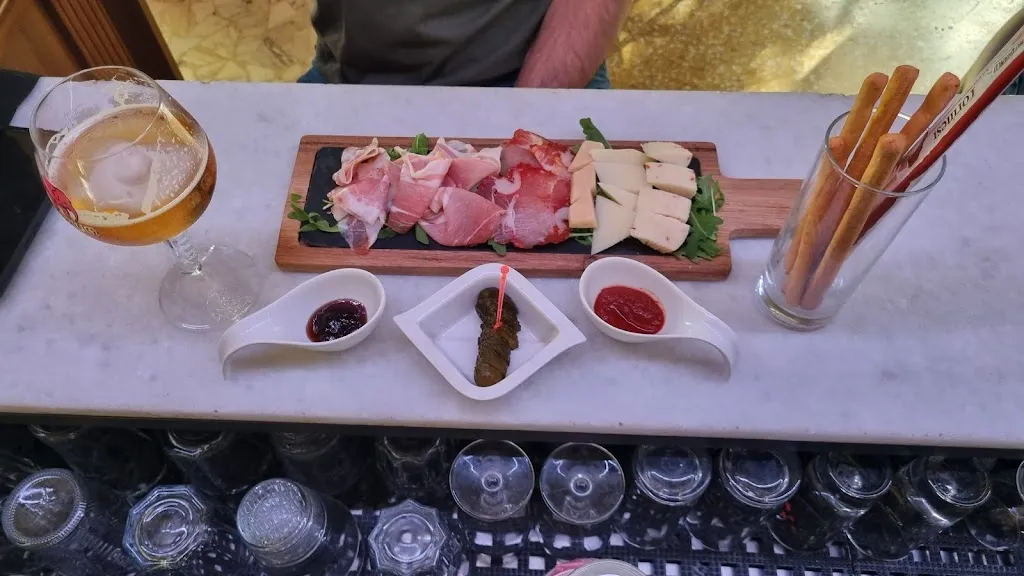 Snack Bar Quadrophenia -_Casarano_slider_image_3