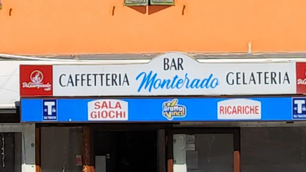 Bar Caffè Gramsci_Monterado_slider_image_1