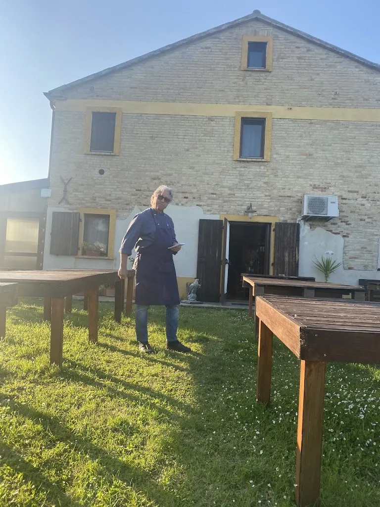 Anne G._Ristoro rurale la nicchia_Monterado_review