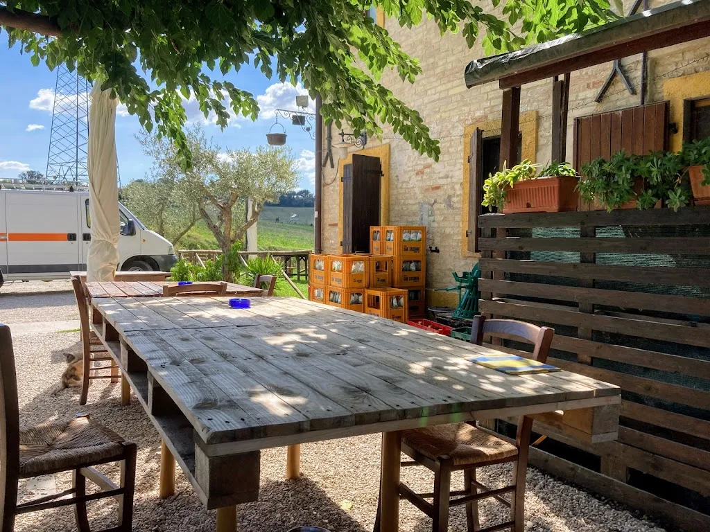 Ristoro rurale la nicchia_Monterado_slider_image_1