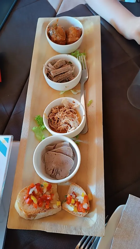 Laura G_la Tranquera Osteria_Monterado_review