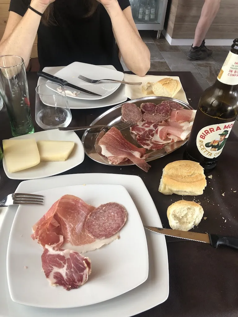 Giovanni Catasta_Bar Zocchi Di Zocchi Massimo_Montemonaco_review