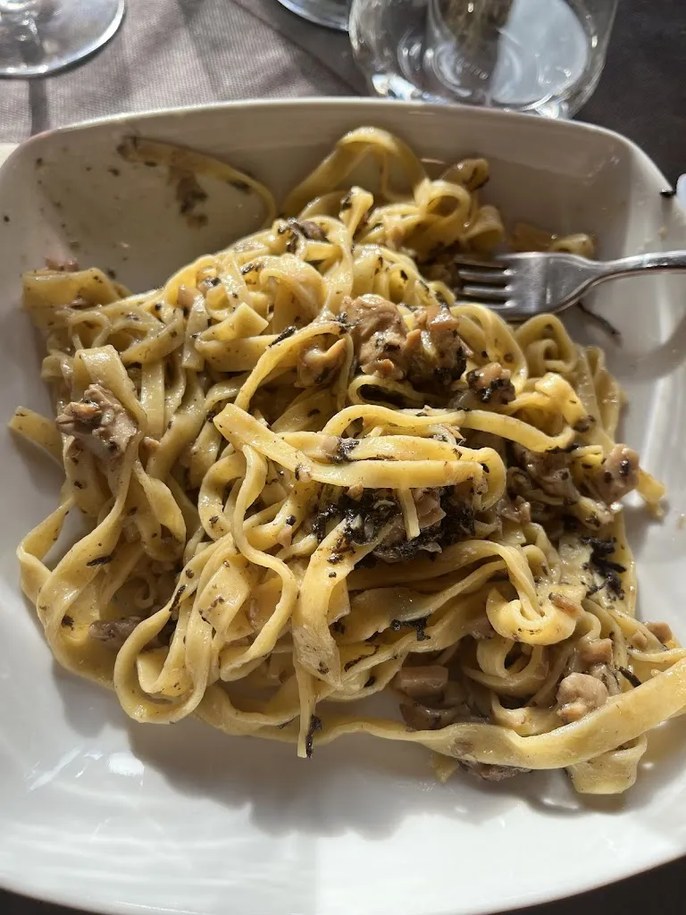 Bar Zocchi Di Zocchi Massimo_Montemonaco_slider_image_3