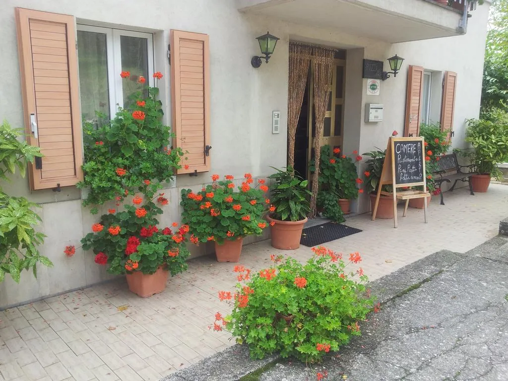 La Colombella restaurant in Montemonaco