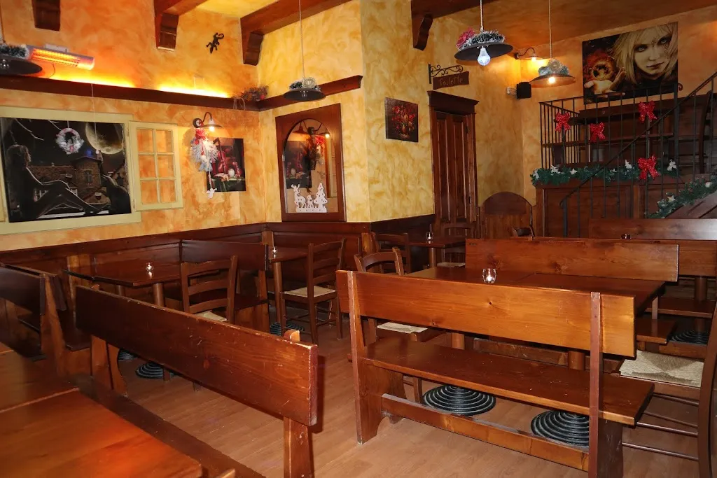 Pizzeria Express - Casarano restaurant in Casarano