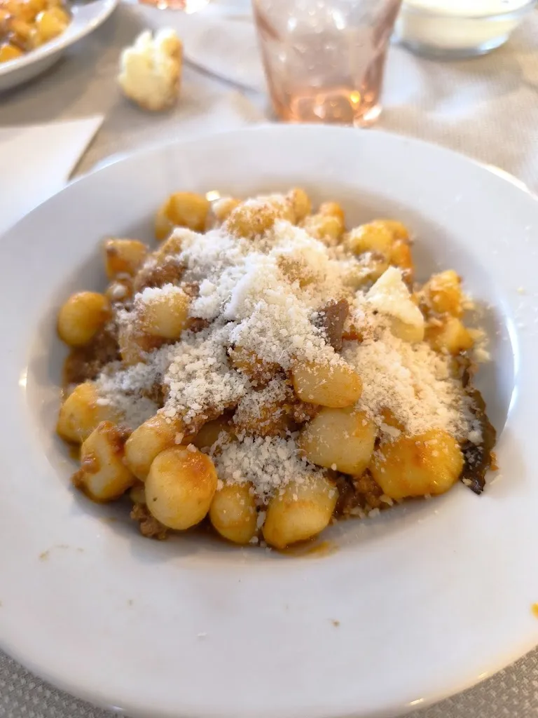 Momy R_Ristorante Pizzeria Nonna Papera_Muccia_review