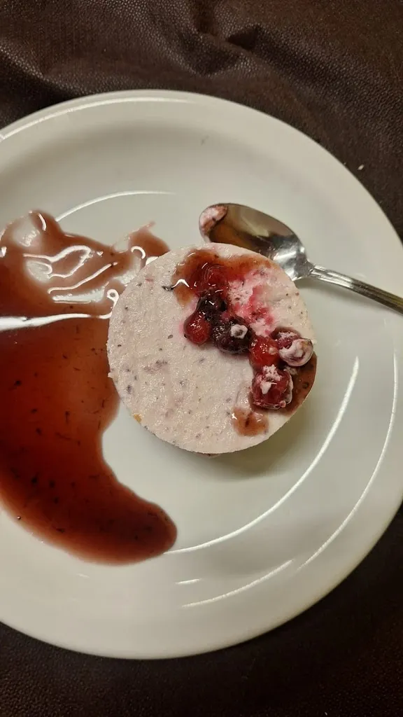 Cristian kriss_Motel Ristorante Carnevali Muccia - Macerata_Muccia_review