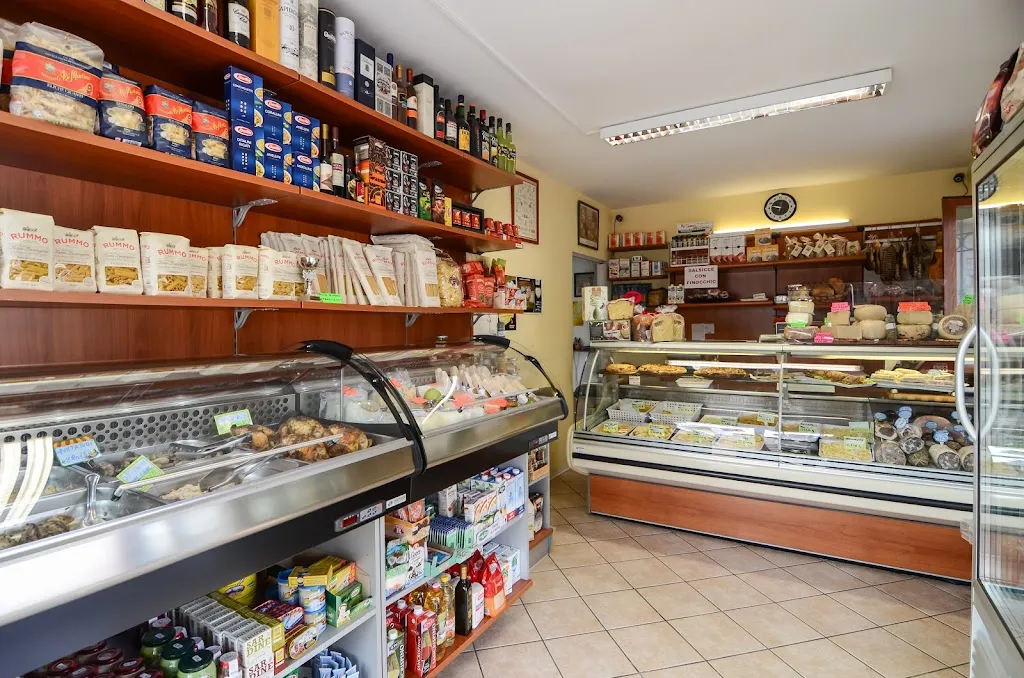 Gastronomia Lo Sfizio di Romiti Moreno_Morro d'Alba_slider_image_3